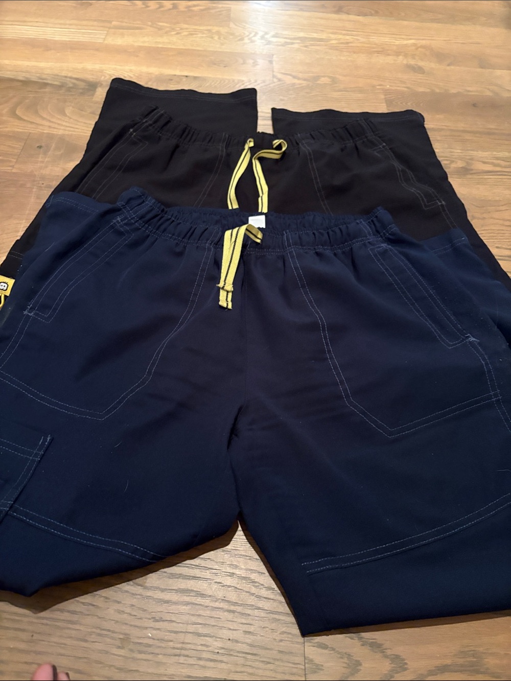 Wink brand performance scrub bottoms , set